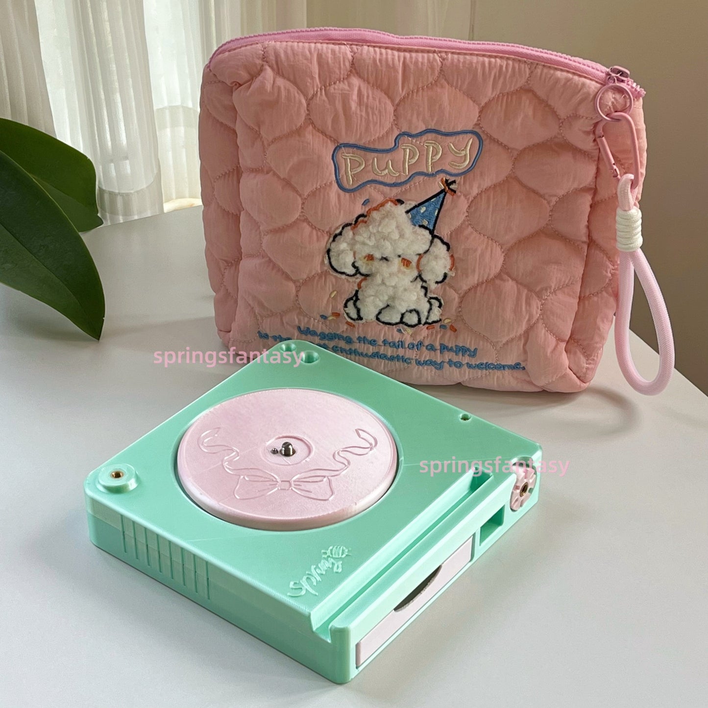 Shiny Portable Multi-Functional Yarn Spool Box