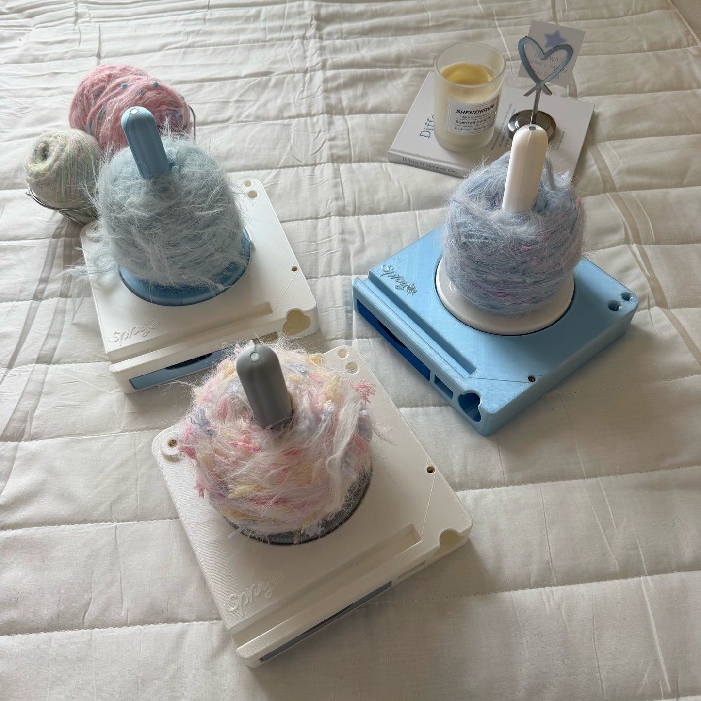 Shiny Portable Multi-Functional Yarn Spool Box