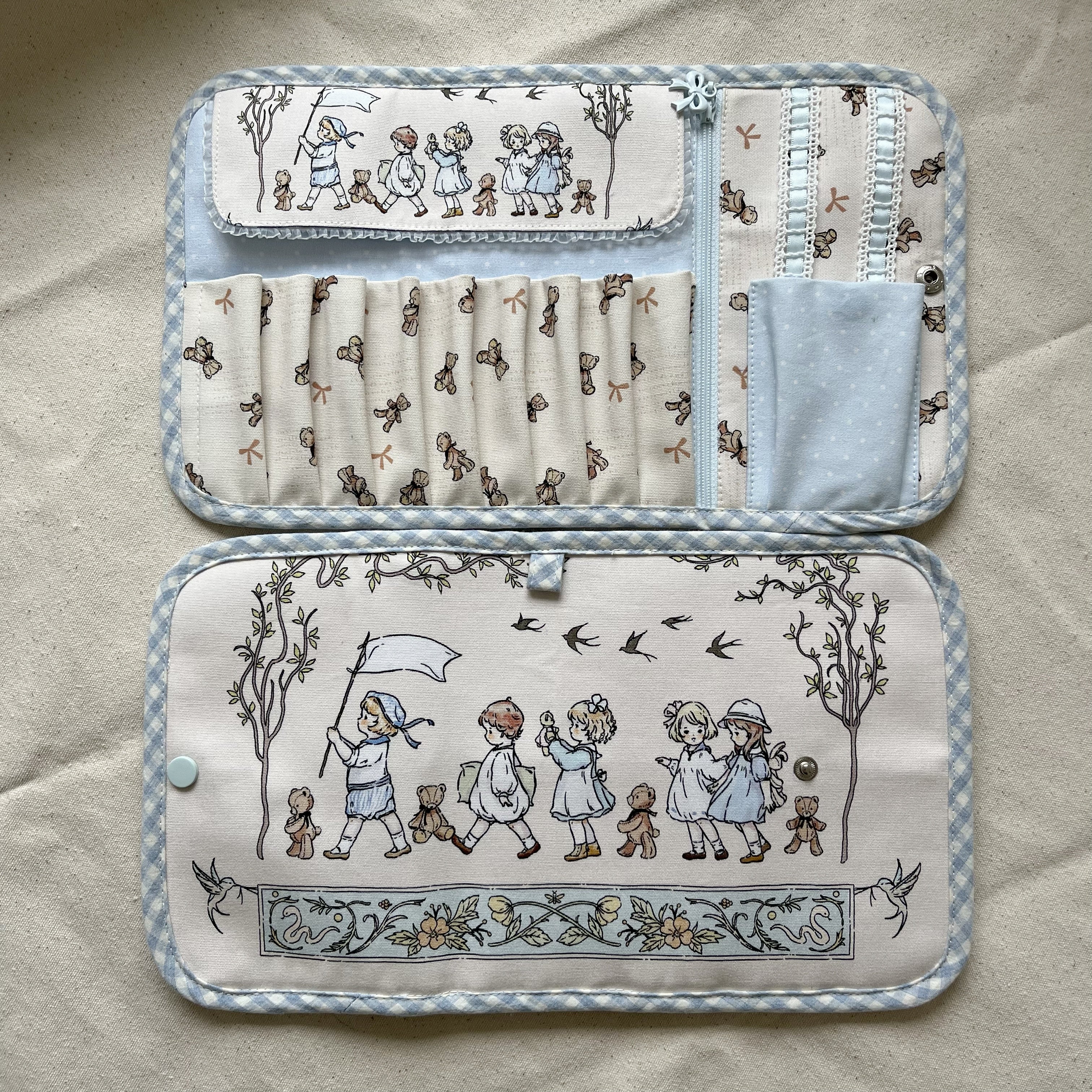 Handmade Illustrated Crochet Hook Case – springsfantasy
