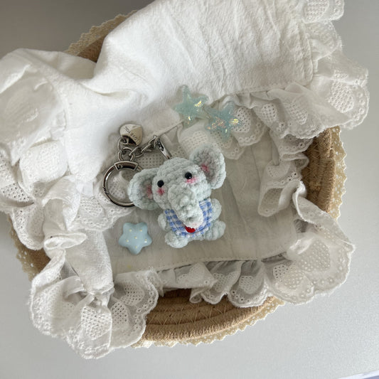 Baby Elephant Crochet Pattern with Video Tutorial