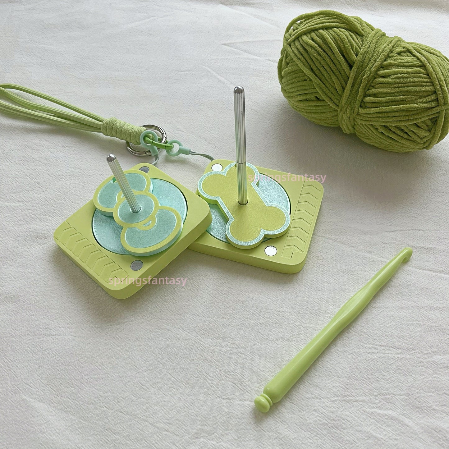 Twist Puppy Double Axis Portable Yarn Spinner🐩