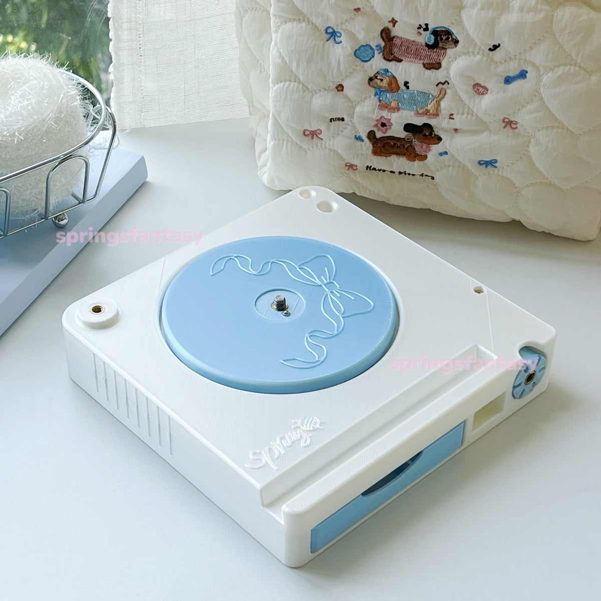 Shiny Portable Multi-Functional Yarn Spool Box